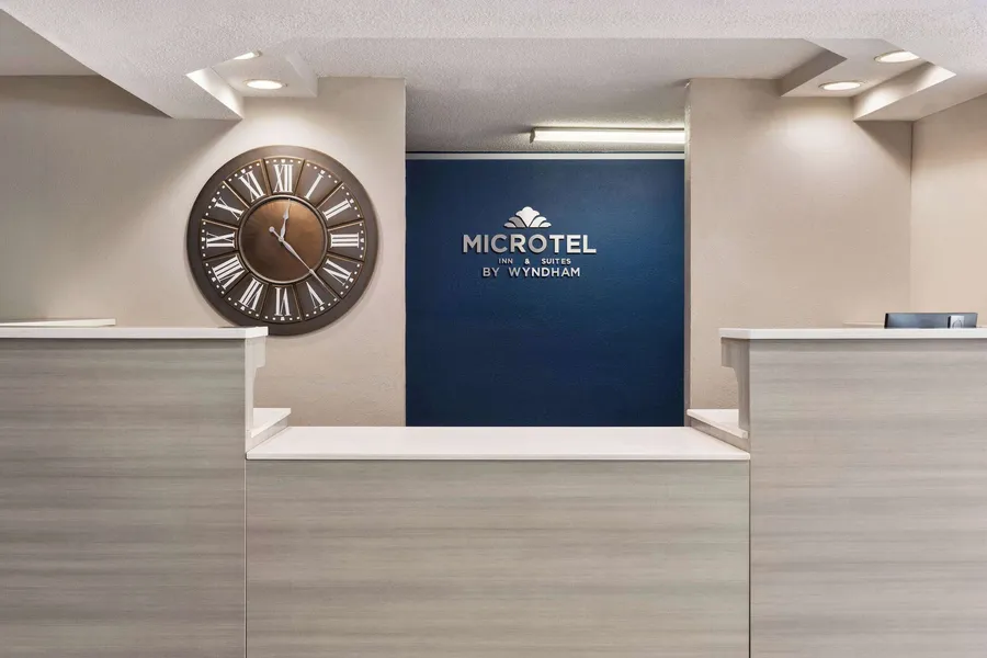 Microtel Inn & Suites by Wyndham Florence/Cincinnati Airport hotel detail image 2