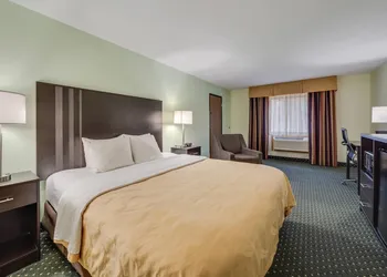 Quality Inn & Suites Sioux Falls South hotel thumbnail 4