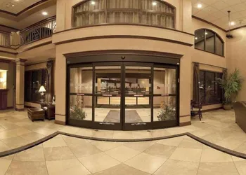 Holiday Inn Express Hotel & Suites Cape Girardeau I-55 by IHG hotel thumbnail 2