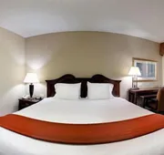 Holiday Inn Express Hotel & Suites Cape Girardeau I-55 by IHG hotel detail image 3