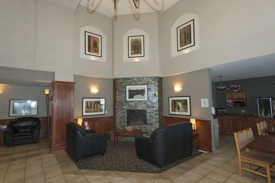 Lakeview Inns & Suites - Fort Nelson hotel detail image 6