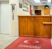 Econo Lodge Valdosta Mall Area hotel detail image 3