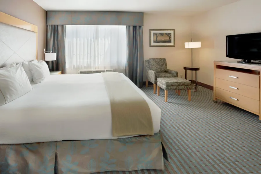 Holiday Inn Express Monterey-Cannery Row by IHG hotel detail image 6