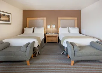 Holiday Inn Express Monterey-Cannery Row by IHG hotel thumbnail 8