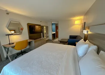 Holiday Inn Express Kearney by IHG hotel thumbnail 8
