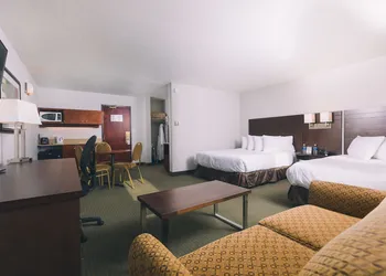 Service Plus Inn & Suites Grande Prairie hotel thumbnail 6
