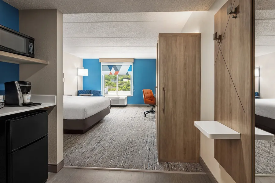 Holiday Inn Express Hotel & Suites Birmingham-Irondale(East) by IHG hotel detail image 6