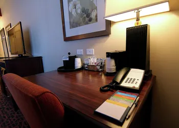 Hampton Inn & Suites Grand Forks hotel thumbnail 8