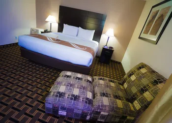 Quality Inn Pasadena - Houston East hotel thumbnail 7