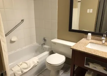 Days Inn by Wyndham Terrace hotel thumbnail 5