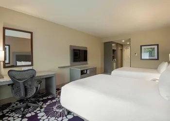Hilton Garden Inn Raleigh /Crabtree Valley hotel thumbnail 8