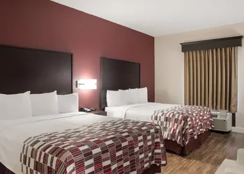 Red Roof Inn Tupelo hotel thumbnail 8