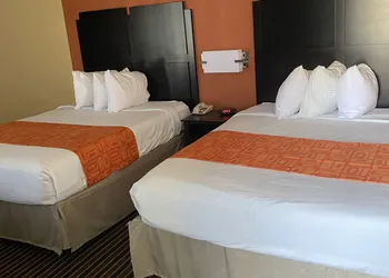 Howard Johnson by Wyndham Historic Lake Charles hotel thumbnail 5