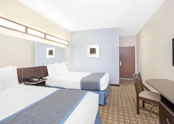 Microtel Inn & Suites by Wyndham San Angelo hotel thumbnail 6