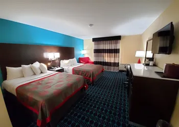 Ramada by Wyndham Groton/Mystic hotel thumbnail 6