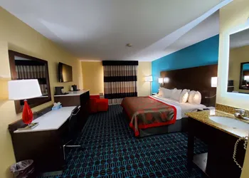 Ramada by Wyndham Groton/Mystic hotel thumbnail 7