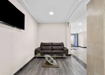 SureStay Plus by Best Western Windsor hotel thumbnail 3