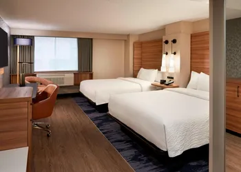 Fairfield by Marriott Montreal Downtown hotel thumbnail 5