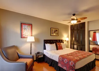 Caliente Tropics Hotel hotel thumbnail 7