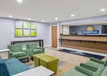 Days Inn by Wyndham Chattanooga/Hamilton Place hotel thumbnail 3