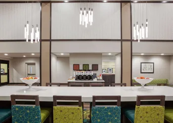 Hampton Inn & Suites Sioux City South hotel thumbnail 4