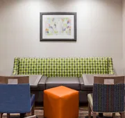 Hampton Inn & Suites Sioux City South hotel detail image 3