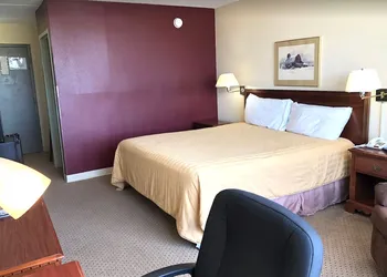 Norwood Inn and Suites Worthington hotel thumbnail 4