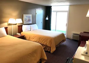 Norwood Inn and Suites Worthington hotel thumbnail 5