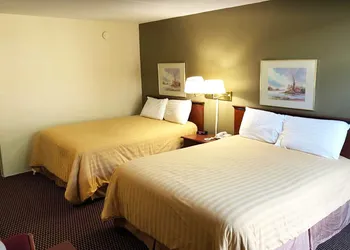 Norwood Inn and Suites Worthington hotel thumbnail 6