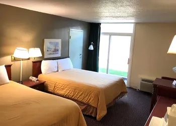 Norwood Inn and Suites Worthington hotel thumbnail 8