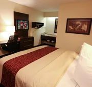 Red Roof Inn PLUS+ Philadelphia Airport hotel detail image 4
