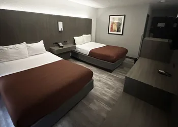 Magnuson Hotel Fort Wayne North – Coliseum hotel thumbnail 6