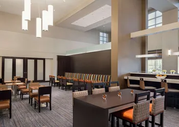 Hampton Inn & Suites Rosemont Chicago O'Hare hotel thumbnail 4