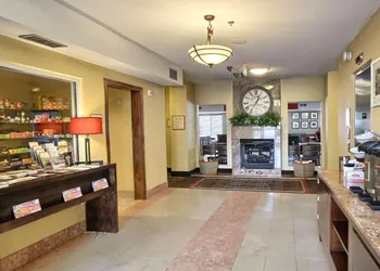 Country Inn & Suites by Radisson, Dearborn, MI hotel thumbnail 3