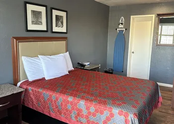 Fireside Inn Santa Cruz hotel thumbnail 7