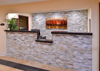 Americas Best Value Inn Tupelo Barnes Crossing hotel thumbnail 4