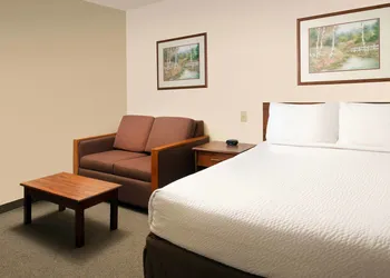 WoodSpring Suites Lebanon hotel thumbnail 5