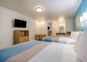 Motel 6 Canby, OR hotel thumbnail 8