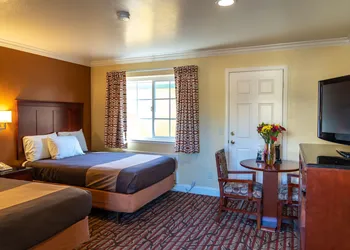 Seaside Inn hotel thumbnail 3