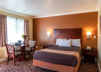 Seaside Inn hotel thumbnail 6