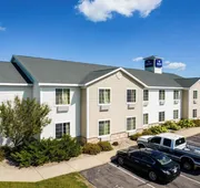 Evansville Inn & Suites By OYO hotel detail image 7