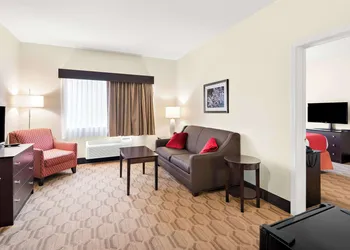 Best Western Palmyra Inn & Suites hotel thumbnail 6