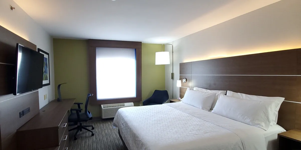 Holiday Inn Express & Suites Regina-South by IHG hotel detail image 6