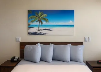 Georgian Inn Beach Club hotel thumbnail 5