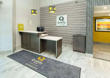 Quality Inn hotel thumbnail 4