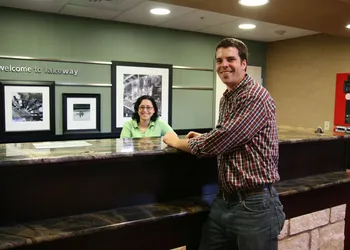Hampton Inn & Suites Austin - Lakeway hotel thumbnail 3