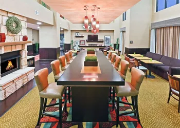 Hampton Inn & Suites Austin - Lakeway hotel thumbnail 6