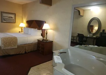 A Victory Suites Warren hotel thumbnail 7