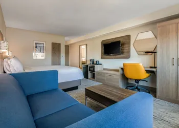 Holiday Inn Express San Diego South - National City by IHG hotel thumbnail 5