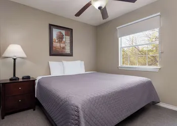 Eagle's Den Three Rivers Texas a Travelodge by Wyndham hotel thumbnail 3